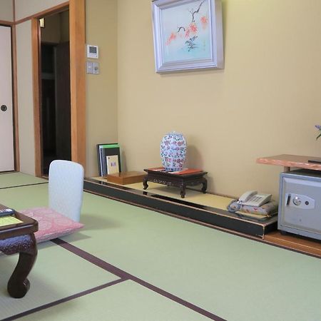 Kinugawa Kokusai Hotel Nikko Bagian luar foto
