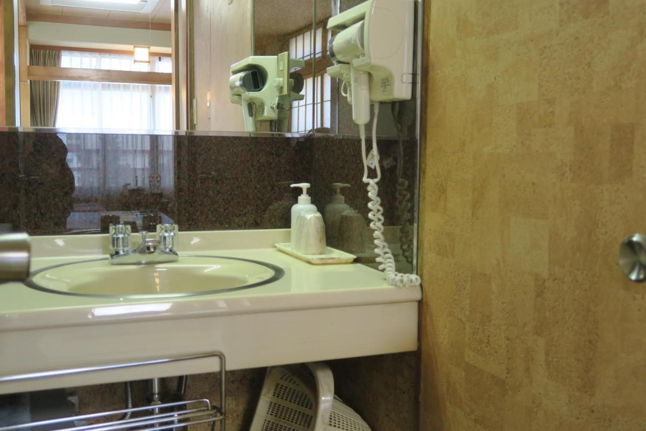 Kinugawa Kokusai Hotel Nikko Bagian luar foto