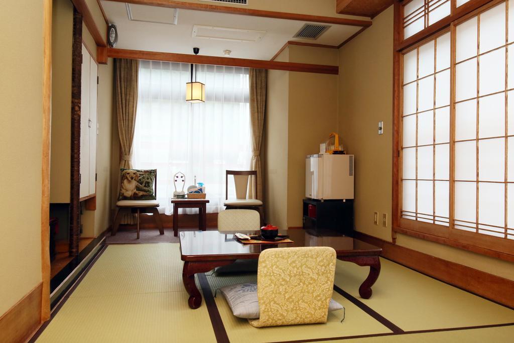 Kinugawa Kokusai Hotel Nikko Bagian luar foto